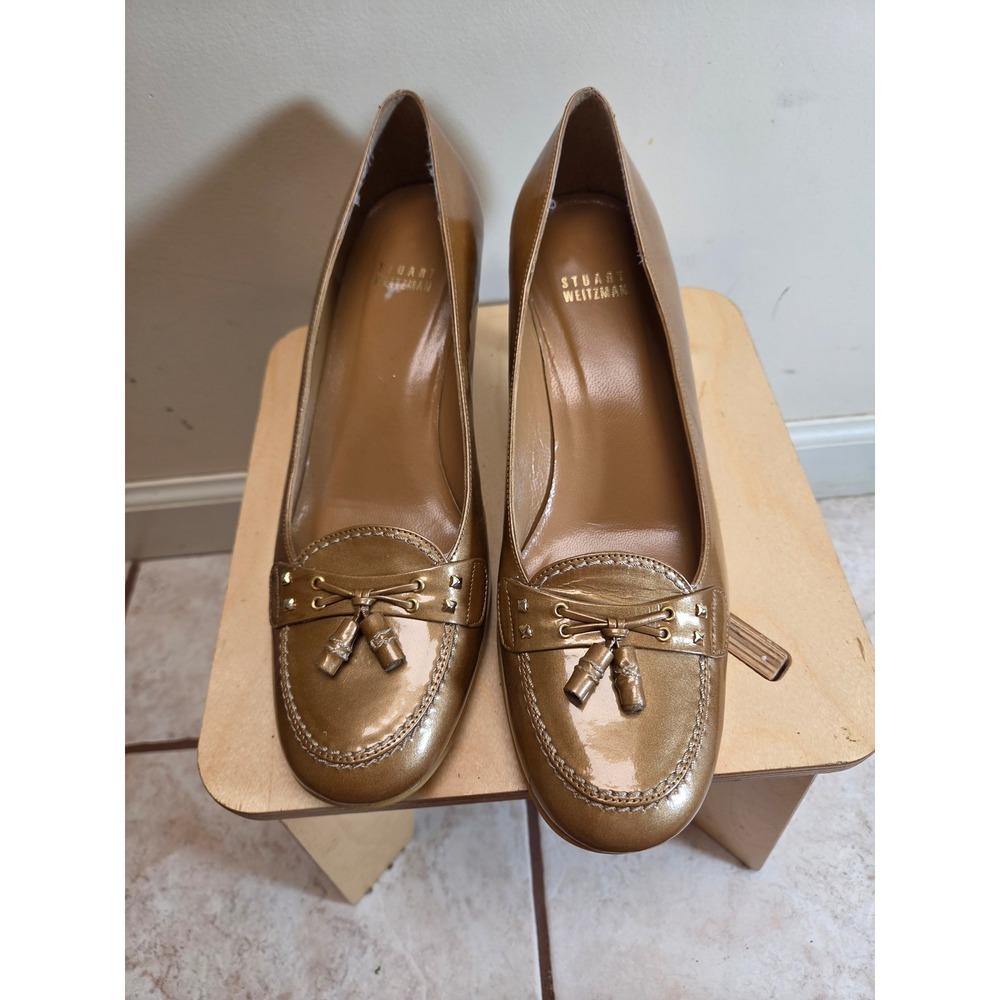 Stuart Weitzman Bronze Metallic Patent Tassel Kitten Heel Pumps Size 7.5 M